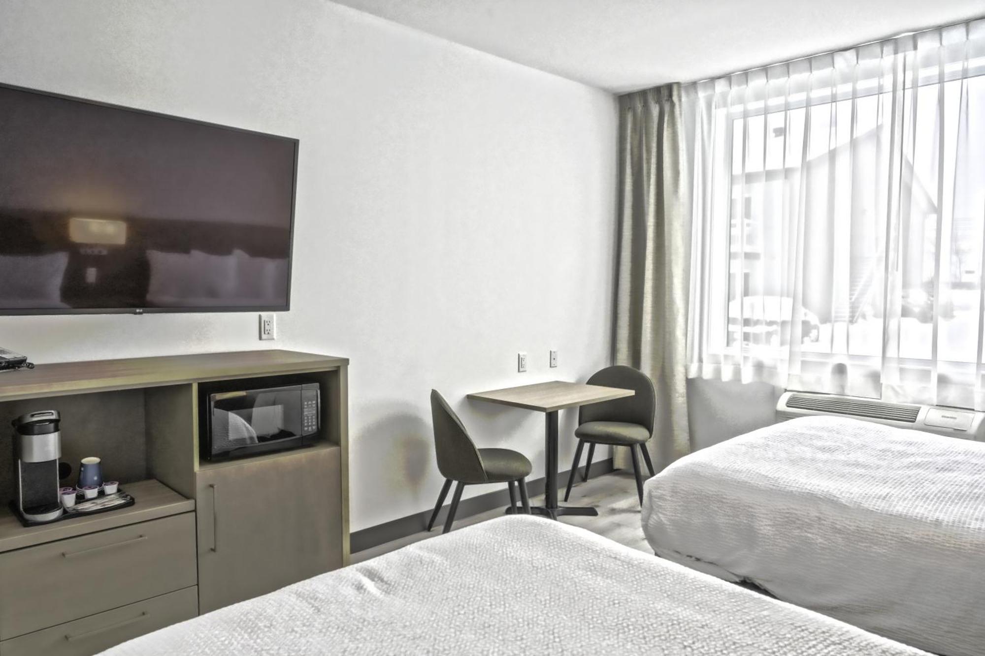 Repotel Levis Bagian luar foto